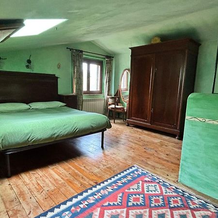 Podere Di Maggio - Casa Della Nonna Санта-Фьора Экстерьер фото